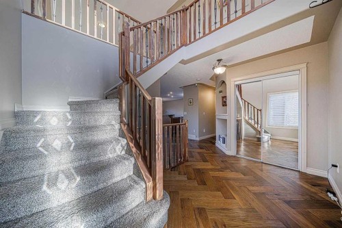 22 Royal Birch Way Nw, Calgary, AB - Indoor Photo Showing Other Room