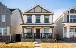 64 Copperpond Park SE Calgary, AB T2Z 1K1