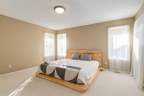 1880 Thornbird Road Se, Airdrie, AB - Indoor Photo Showing Bedroom