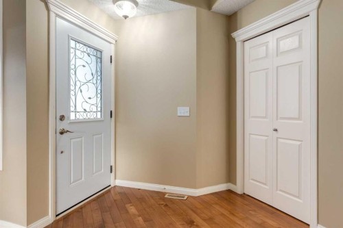 1880 Thornbird Road Se, Airdrie, AB - Indoor Photo Showing Other Room