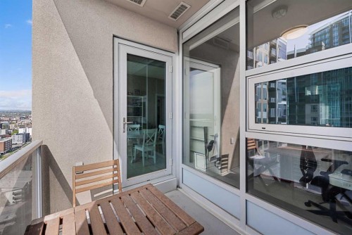 1708-211 13 Avenue Se, Calgary, AB - Outdoor With Balcony With Exterior