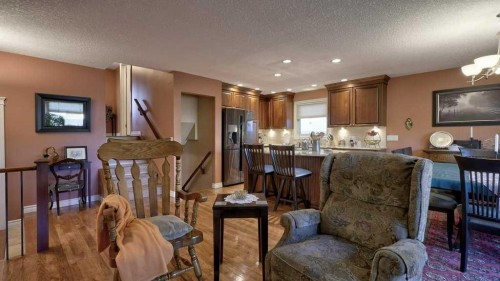 232 Penbrooke Way Se, Calgary, AB - Indoor