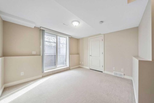 313 Strathcona Circle, Strathmore, AB - Indoor Photo Showing Other Room