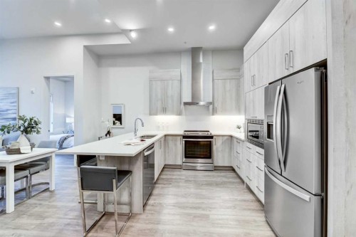 112-24 Mahogany Path Se, Calgary, AB - Indoor Photo Showing Kitchen With Upgraded Kitchen