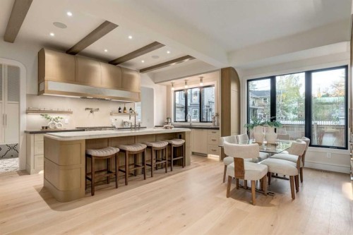 412 40 Avenue Sw, Calgary, AB - Indoor Photo Showing Dining Room