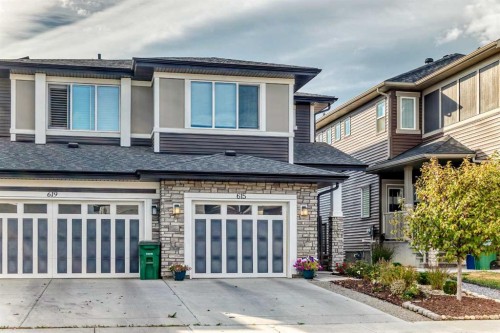 615 Kingsmere Way Se, Airdrie, AB - Outdoor With Facade