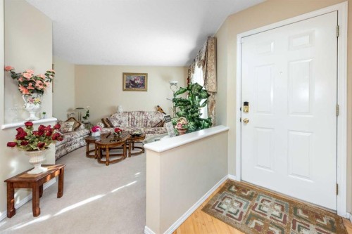 26 Citadel Crest Link Nw, Calgary, AB - Indoor