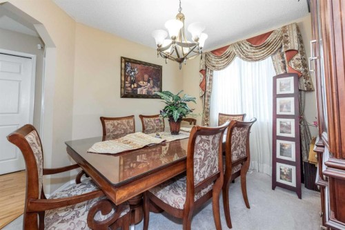 26 Citadel Crest Link Nw, Calgary, AB - Indoor Photo Showing Dining Room