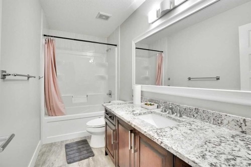 172 Kinniburgh Way, Chestermere, AB - Indoor Photo Showing Bathroom