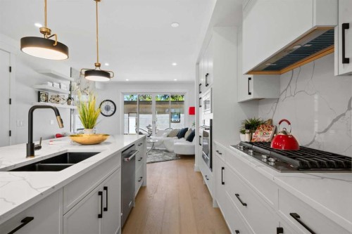 3116 4A Street Nw, Calgary, AB - Indoor Photo Showing Kitchen With Double Sink With Upgraded Kitchen
