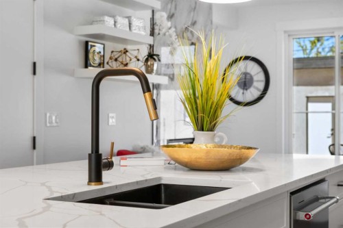 3116 4A Street Nw, Calgary, AB - Indoor Photo Showing Kitchen With Double Sink