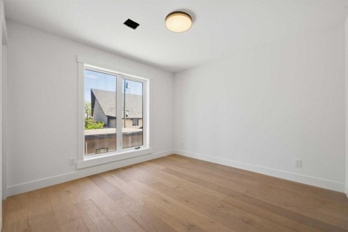 3116 4A Street Nw, Calgary, AB - Indoor Photo Showing Other Room