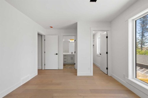 3116 4A Street Nw, Calgary, AB - Indoor Photo Showing Other Room