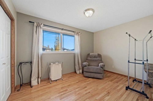 114 Valley Ponds Crescent Nw, Calgary, AB - Indoor