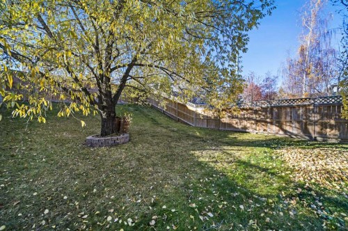 114 Valley Ponds Crescent Nw, Calgary, AB - Outdoor