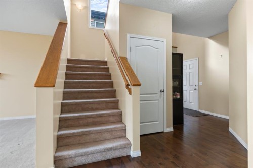 1043 Copperfield Boulevard Se, Calgary, AB - Indoor Photo Showing Other Room