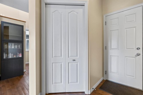 1043 Copperfield Boulevard Se, Calgary, AB - Indoor Photo Showing Other Room