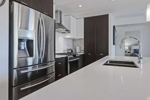 3404-930 6 Avenue Sw, Calgary, AB - Indoor Photo Showing Kitchen With Stainless Steel Kitchen With Double Sink With Upgraded Kitchen