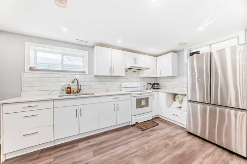 4416 Maryvale Drive Ne, Calgary, AB - Indoor Photo Showing Kitchen With Stainless Steel Kitchen