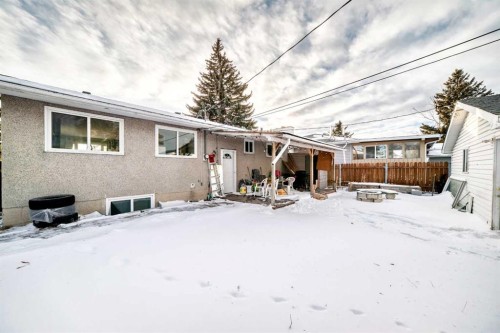 4416 Maryvale Drive Ne, Calgary, AB - Outdoor