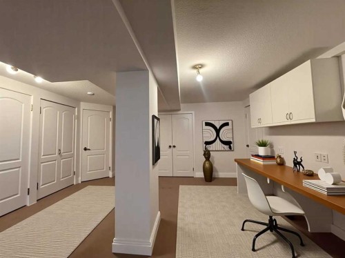 3506 Doverthorn Road Se, Calgary, AB - Indoor Photo Showing Office