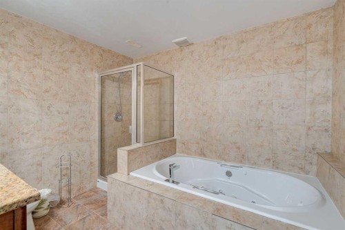108 Tuscany Estates Close Nw, Calgary, AB - Indoor Photo Showing Bathroom