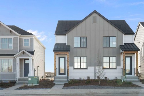 1477 Rangeview Drive Se, Calgary, AB - Outdoor With Facade