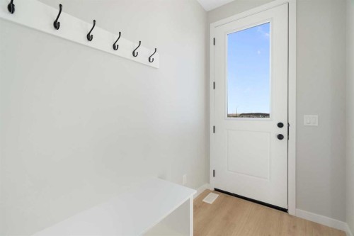 1477 Rangeview Drive Se, Calgary, AB - Indoor Photo Showing Other Room