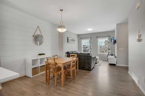 140 Sundown Road, Cochrane, AB - Indoor Photo Showing Other Room