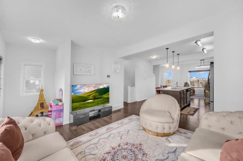 533 Savanna Boulevard Ne, Calgary, AB - Indoor Photo Showing Living Room