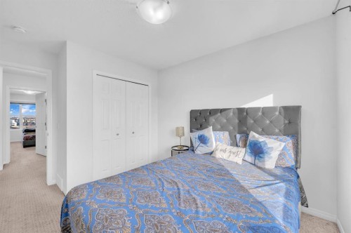 533 Savanna Boulevard Ne, Calgary, AB - Indoor Photo Showing Bedroom