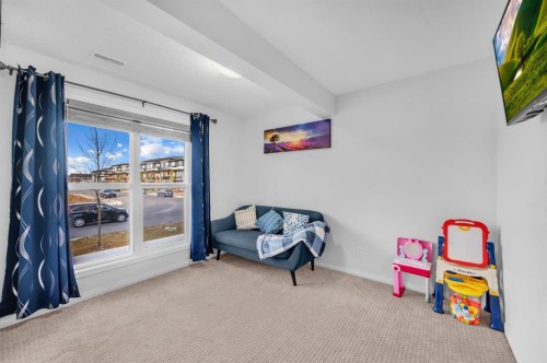 533 Savanna Boulevard Ne, Calgary, AB - Indoor