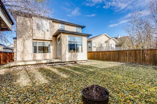 208 Fairways Bay Nw, Airdrie, AB - Outdoor