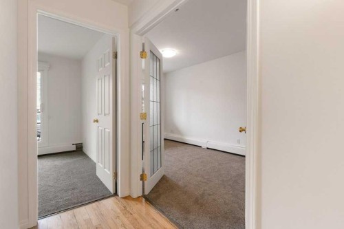 10-210 25 Avenue Sw, Calgary, AB - Indoor Photo Showing Other Room