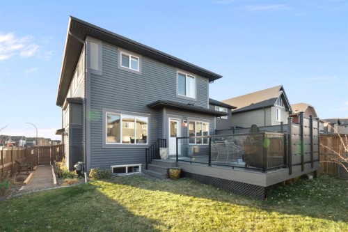 92 Thoroughbred Boulevard, Cochrane, AB - Outdoor