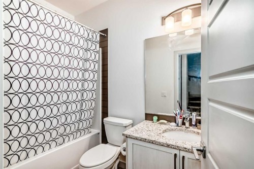 116 Ambleton Street Nw, Calgary, AB - Indoor Photo Showing Bathroom