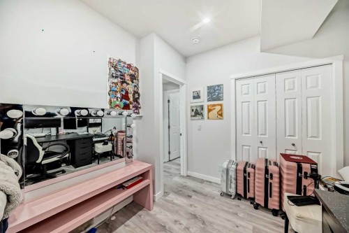 116 Ambleton Street Nw, Calgary, AB - Indoor