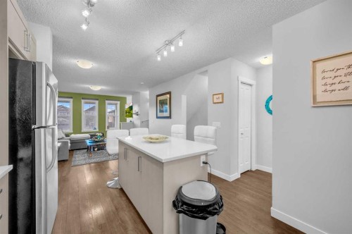 504-1225 Kings Heights Way Se, Airdrie, AB - Indoor Photo Showing Other Room