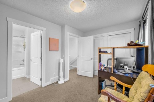 504-1225 Kings Heights Way Se, Airdrie, AB - Indoor