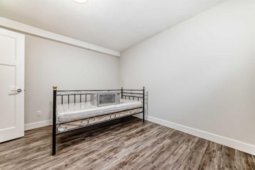 40 Martha'S Meadow Place Ne, Calgary, AB - Indoor Photo Showing Bedroom
