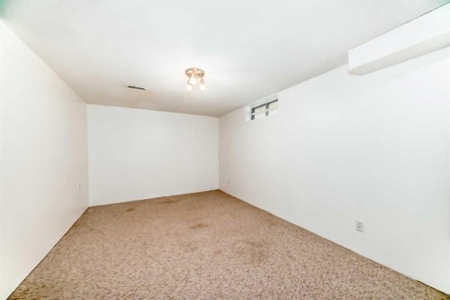 66 Templeby Way Ne, Calgary, AB - Indoor Photo Showing Other Room