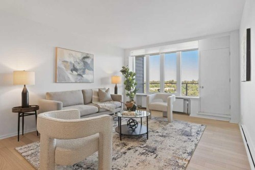 708-3204 Rideau Place Sw, Calgary, AB - Indoor Photo Showing Living Room