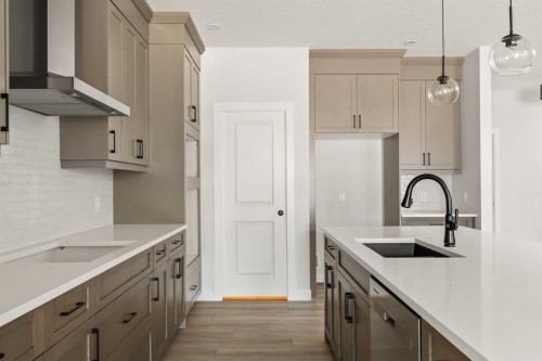 152 Creekstone Circle Sw, Calgary, AB - Indoor Photo Showing Kitchen With Upgraded Kitchen