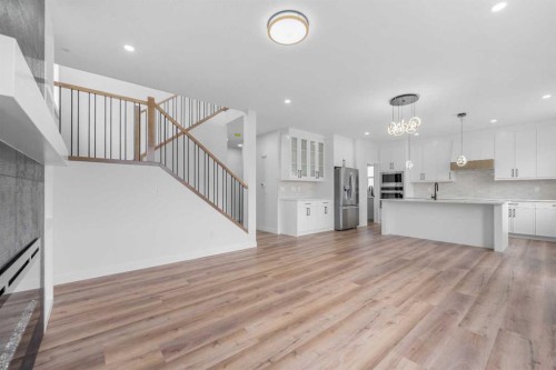 17 Lakes Estates Circle, Strathmore, AB - Indoor Photo Showing Kitchen With Upgraded Kitchen