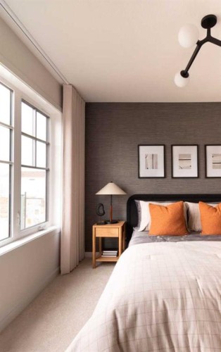 1457 Rangeview Drive Se, Calgary, AB - Indoor Photo Showing Bedroom