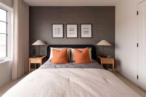 1457 Rangeview Drive Se, Calgary, AB - Indoor Photo Showing Bedroom