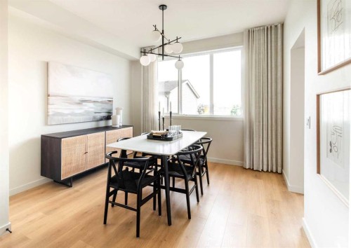1457 Rangeview Drive Se, Calgary, AB - Indoor Photo Showing Dining Room