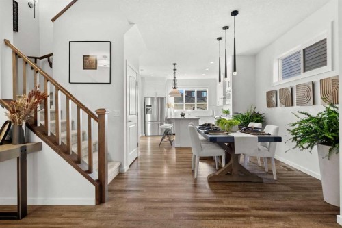 128 Heritage Heights, Cochrane, AB - Indoor Photo Showing Other Room