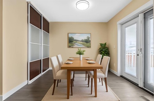 11 Maplewood Green, Strathmore, AB - Indoor Photo Showing Dining Room