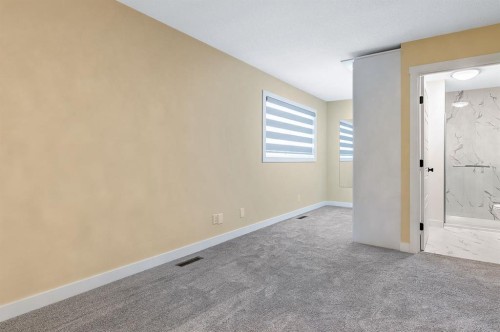 11 Maplewood Green, Strathmore, AB - Indoor Photo Showing Other Room